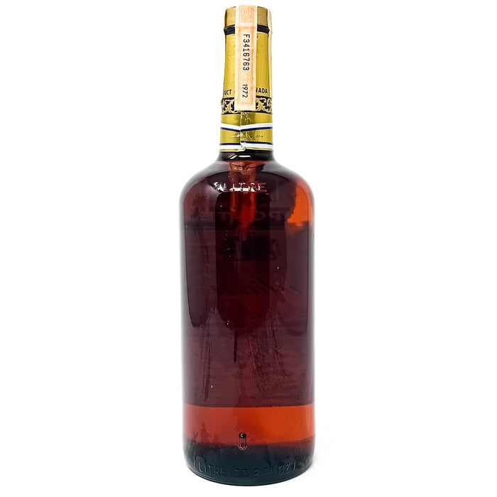 Canadian Club 1972 Canadian Whisky,  1L