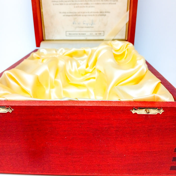 Glenburgie 1962 36 Year Old Signatory Vintage 10th Anniversary Single Malt Scotch Whisky, 70cl + 5cl, 50.8% Vol.