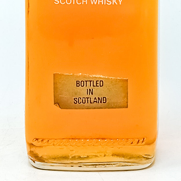 MD Golden Crown Blended Scotch Whisky, 26 2/3 fl.ozs., 70° Proof