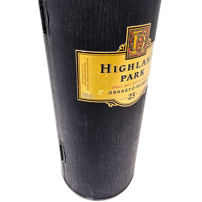 Highland Park 25 Year Old Dumpy Bottle Single Malt Scotch Whisky, 70cl, 53.5% ABV